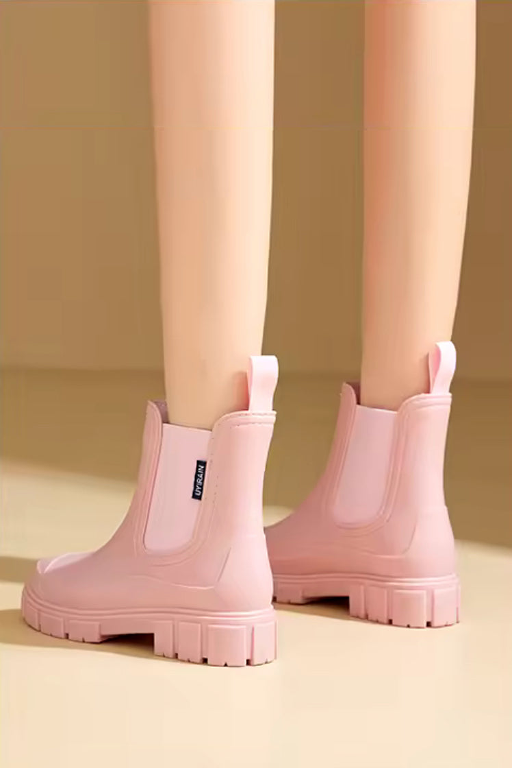 CloudChic Boots